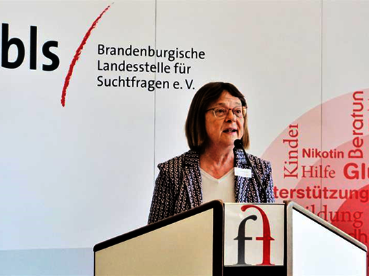 Gesundheitsministerin Ursula Nonnemacher 